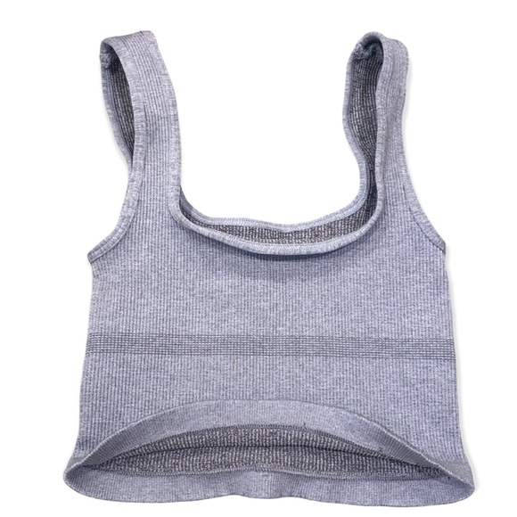 🚩SOLD🚩NEW Free People Happiness Runs Crop Top - XS/S - Grey stripes - RARE!!! - Picture 4 of 4